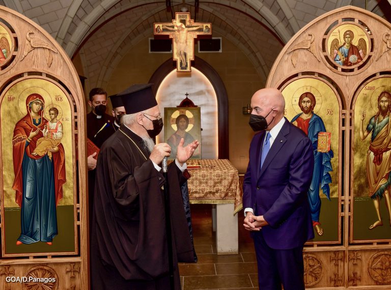 Καθιέρωση Εδρας προς τιμήν του Πατριάρχη από την οικογένεια Μιχάλη Ψαρού