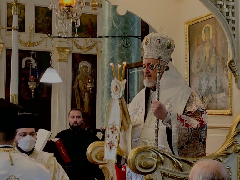 Ο Γέρων Χαλκηδόνος Εμμανουήλ στον Ι. Ναό Θείας Μεταμορφώσεως Κανδυλλί