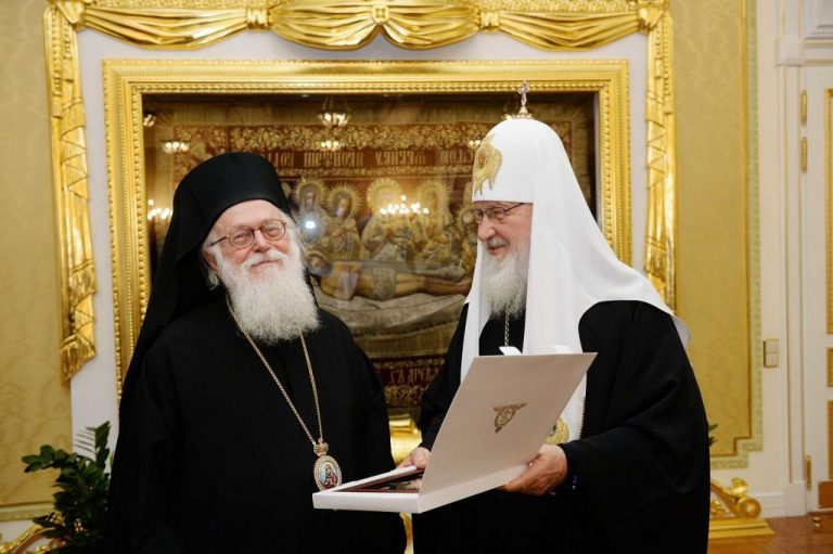 Προς την ρωσίζουσα Εκκλησία της Αλβανίας για το Ουκρανικό