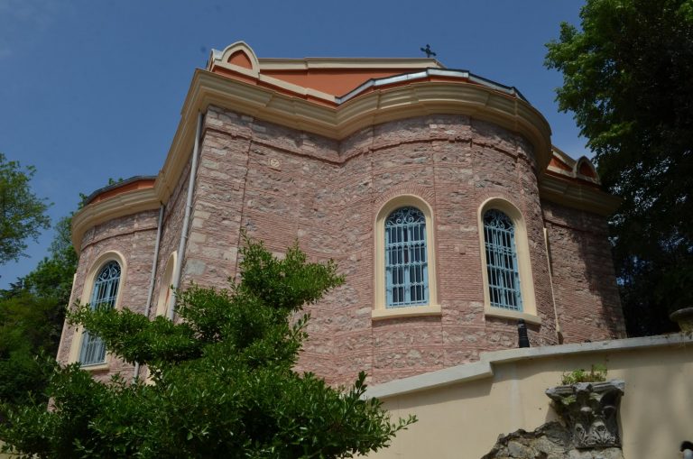 Το πρόγραμμα των Ακολουθιών του Δωδεκαημέρου στην Μητρόπολη Δέρκων