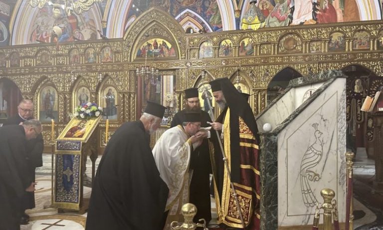Ο Αυστραλίας Μακάριος στην Ακολουθία των Χαιρετισμών στο Σύδνεϋ