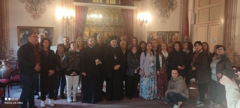Προσκυνητές από την Ξάνθη στην Θεολογική Σχολή της Χάλκης