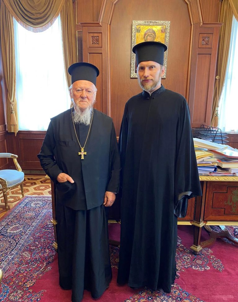 Ο αποκατασταθείς στην ιερωσύνη ρώσος π. Ιωάννης Koval στο Φανάρι
