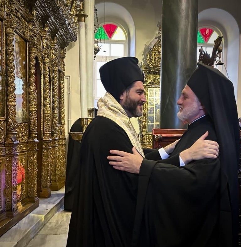 Νέος Μητροπολίτης Νέας Ιερσέης εξελέγη ο από Μηδείας Απόστολος