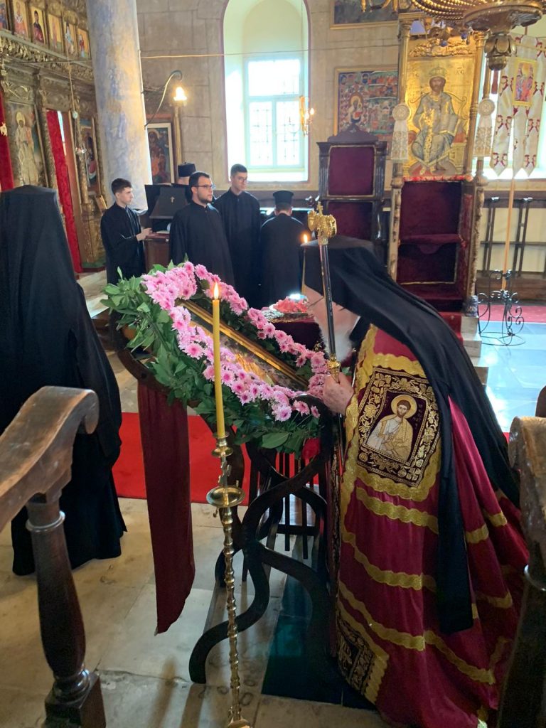 Πατριαρχική χοροστασία στο Μετόχι του Παναγίου Τάφου στο Νιχώρι