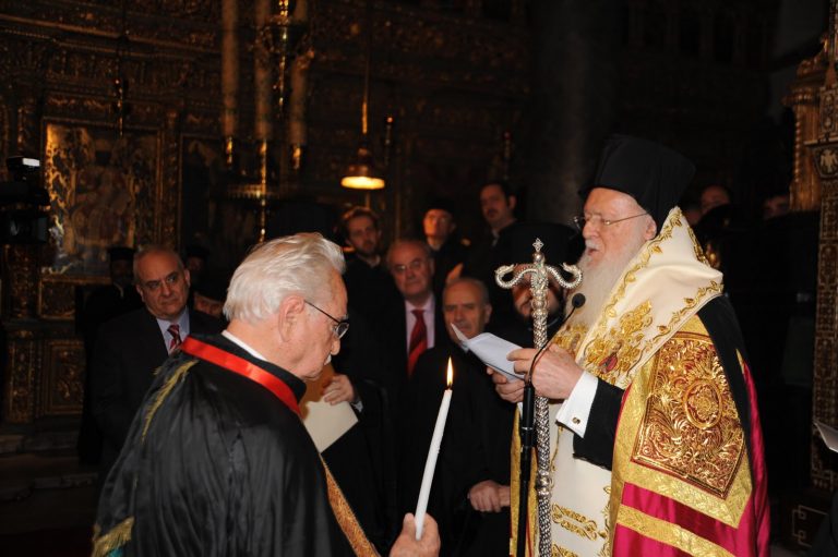 Εκοιμήθη ο Άρχων Υμνωδός της Μ.τ.Χ.Ε. Χρόνης Αηδονίδης