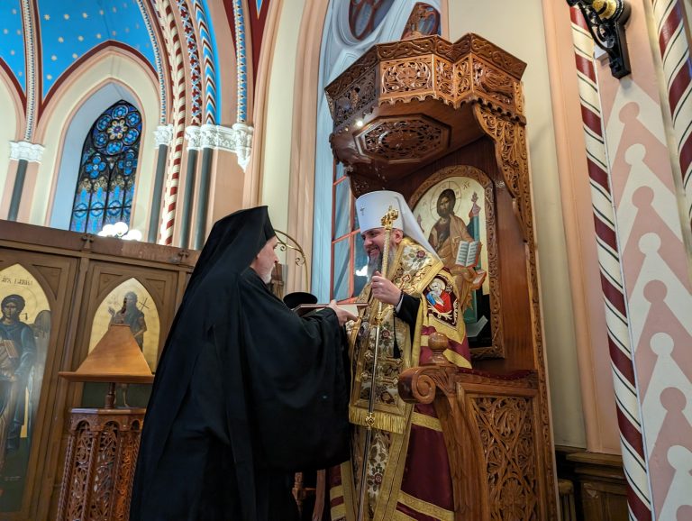 Ο Κιέβου Επιφάνιος στον Καθεδρικό Ναό Αγίου Γεωργίου Στοκχόλμης