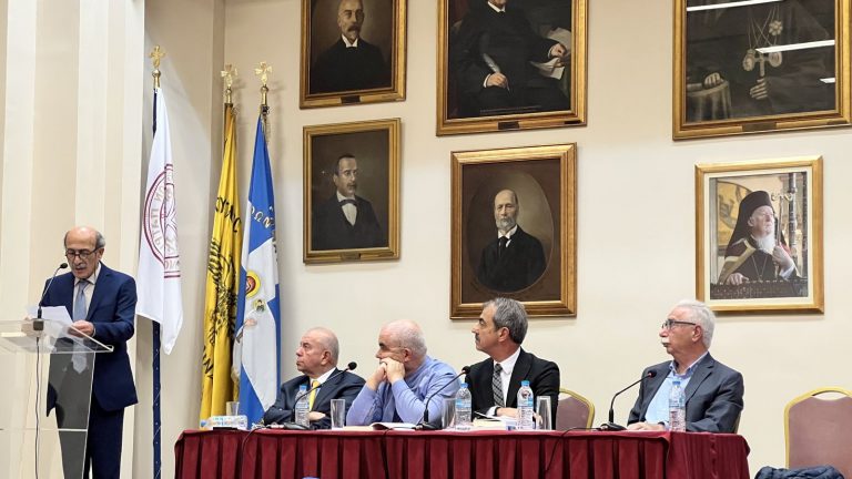 Η παρουσίαση του βιβλίου του Σταύρου Γιωλτζόγλου για την Ομογενειακή Παιδεία