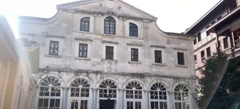 Το πρόγραμμα των Ακολουθιών της Μ. Εβδομάδος και του Πάσχα 2024 στο Φανάρι