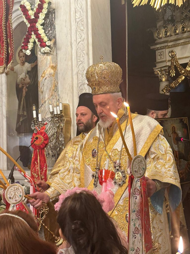 Η Ανάσταση και ο Εσπερινός της Αγάπης στην Μητρόπολη Χαλκηδόνος