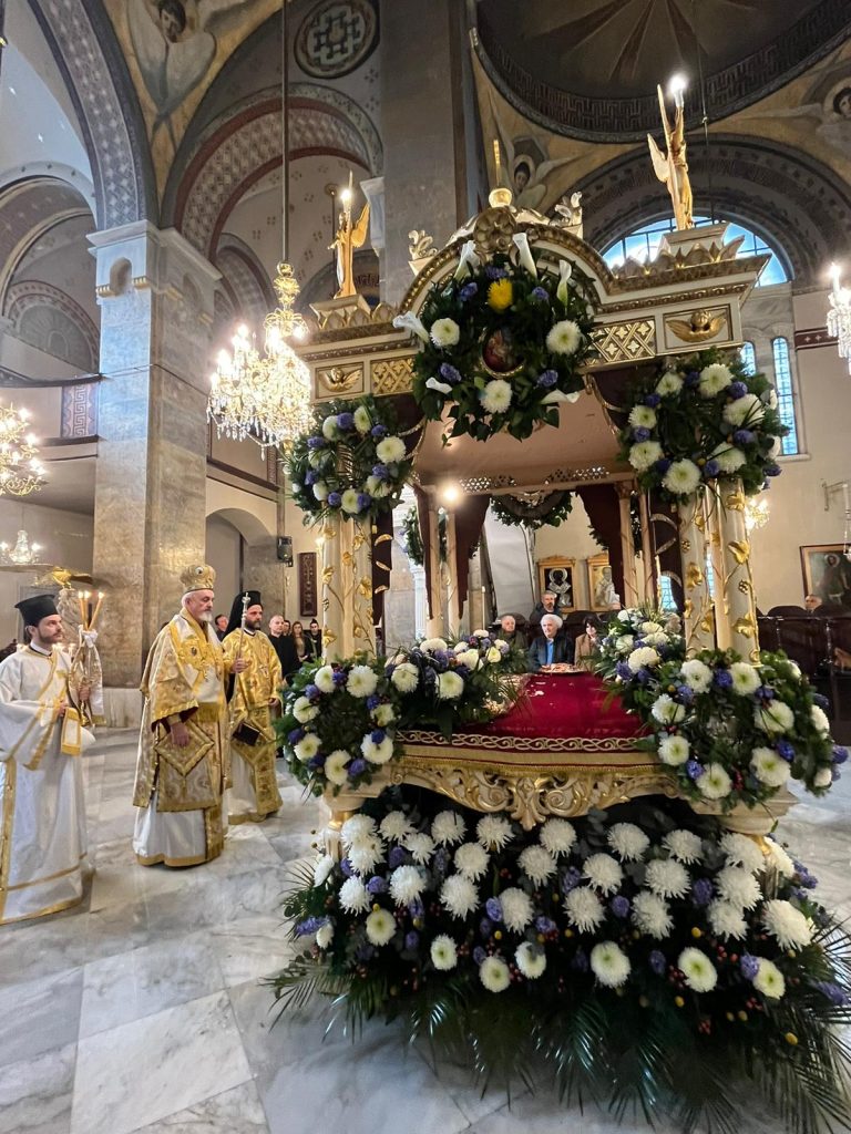 Επιτάφιος και πρώτη Ανάσταση στην Μητρόπολη Χαλκηδόνος