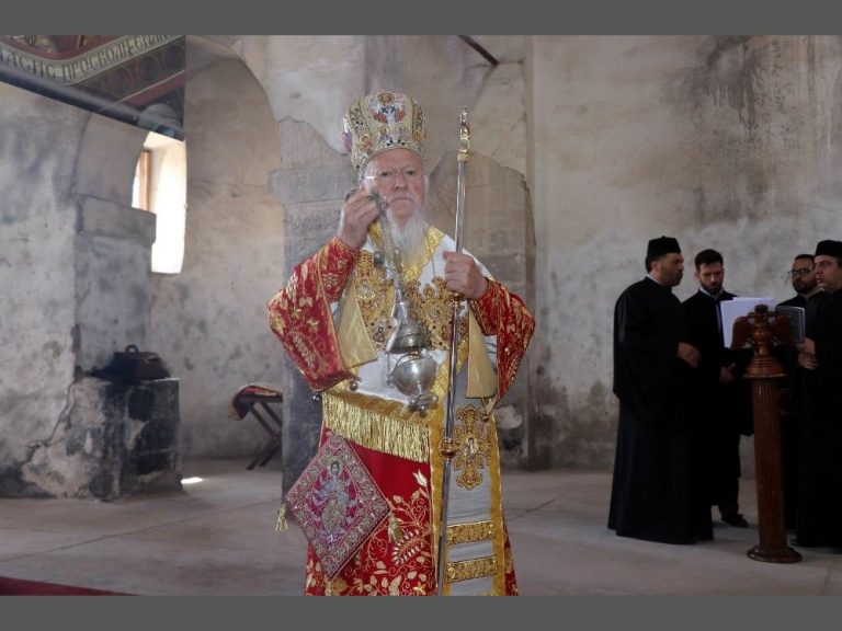 Εκδηλώσεις προς τιμήν του Πατριάρχου για την επιστροφή στις εκκλησίες των αλησμόνητων πατρίδων